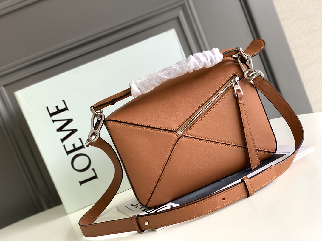 Loewe Puzzle Bags